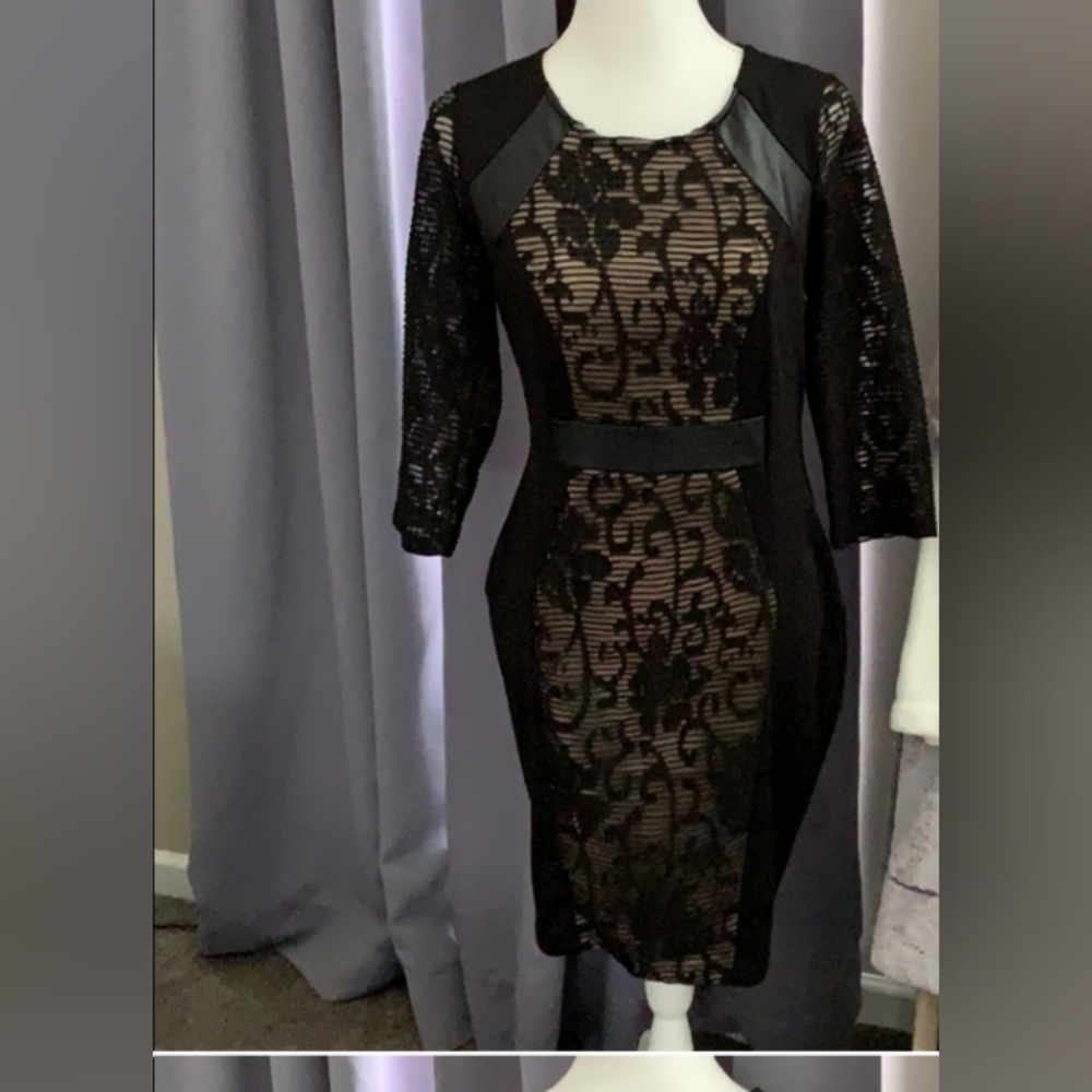 NWOT VENUS Black and Tan Sheath Dress with Raglan Sleeves